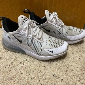 Woman’s air max 270’s shoes